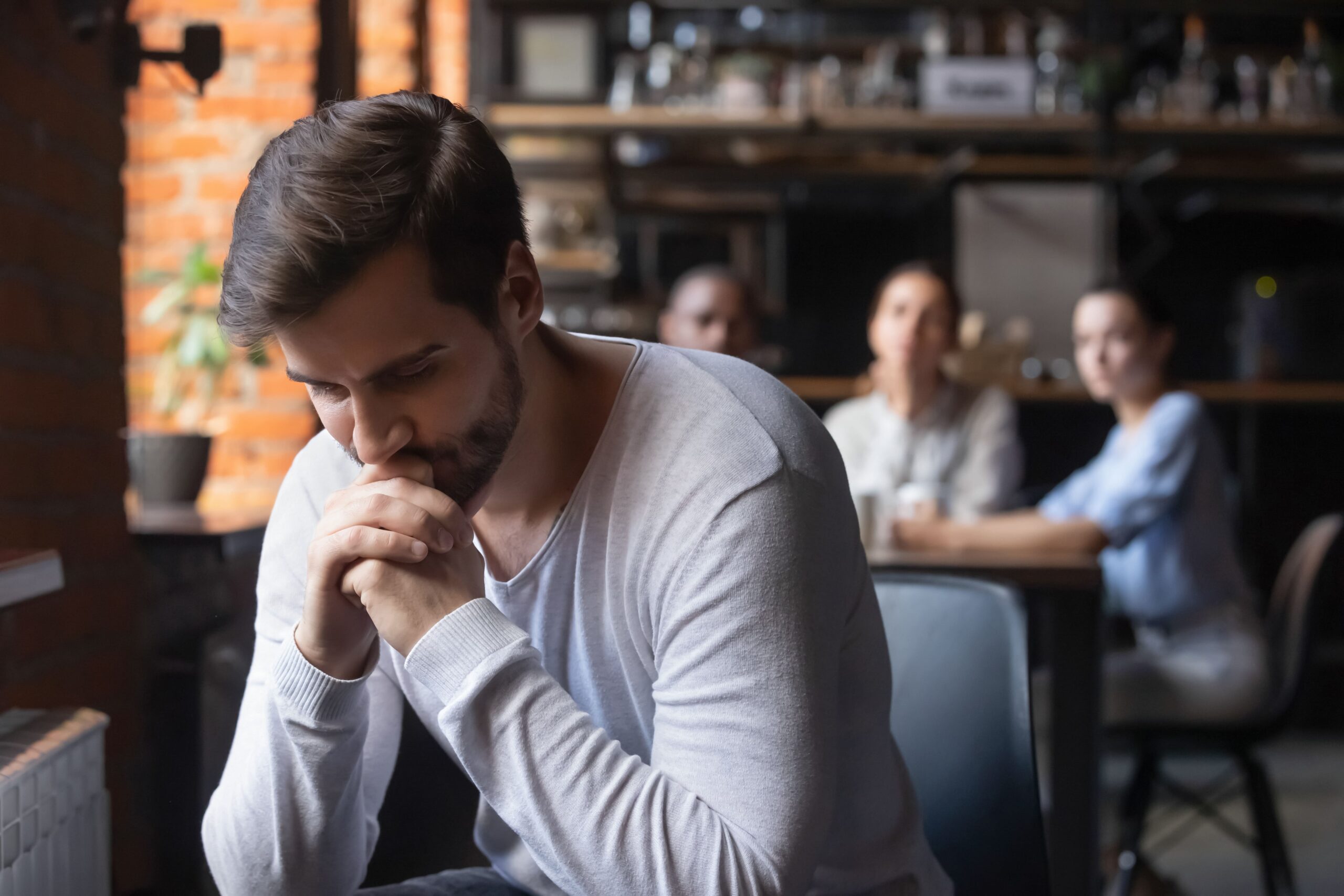 Managing Anxiety While Dating: Navigating the Relationship Scene